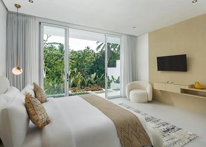 Ultra-luxury 2-bdr Private Retreat Near * Ubud